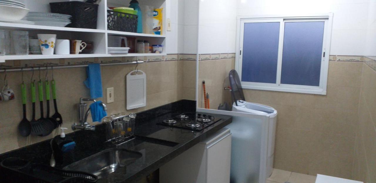 Apartamento No Canto Do Forte, Wi-Fi, Estacionamento Gratuito E Churrasqueira Praia Grande  Esterno foto