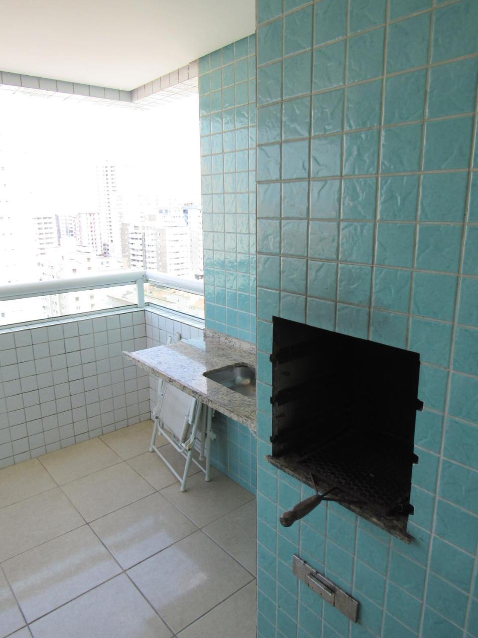 Apartamento No Canto Do Forte, Wi-Fi, Estacionamento Gratuito E Churrasqueira Praia Grande  Esterno foto